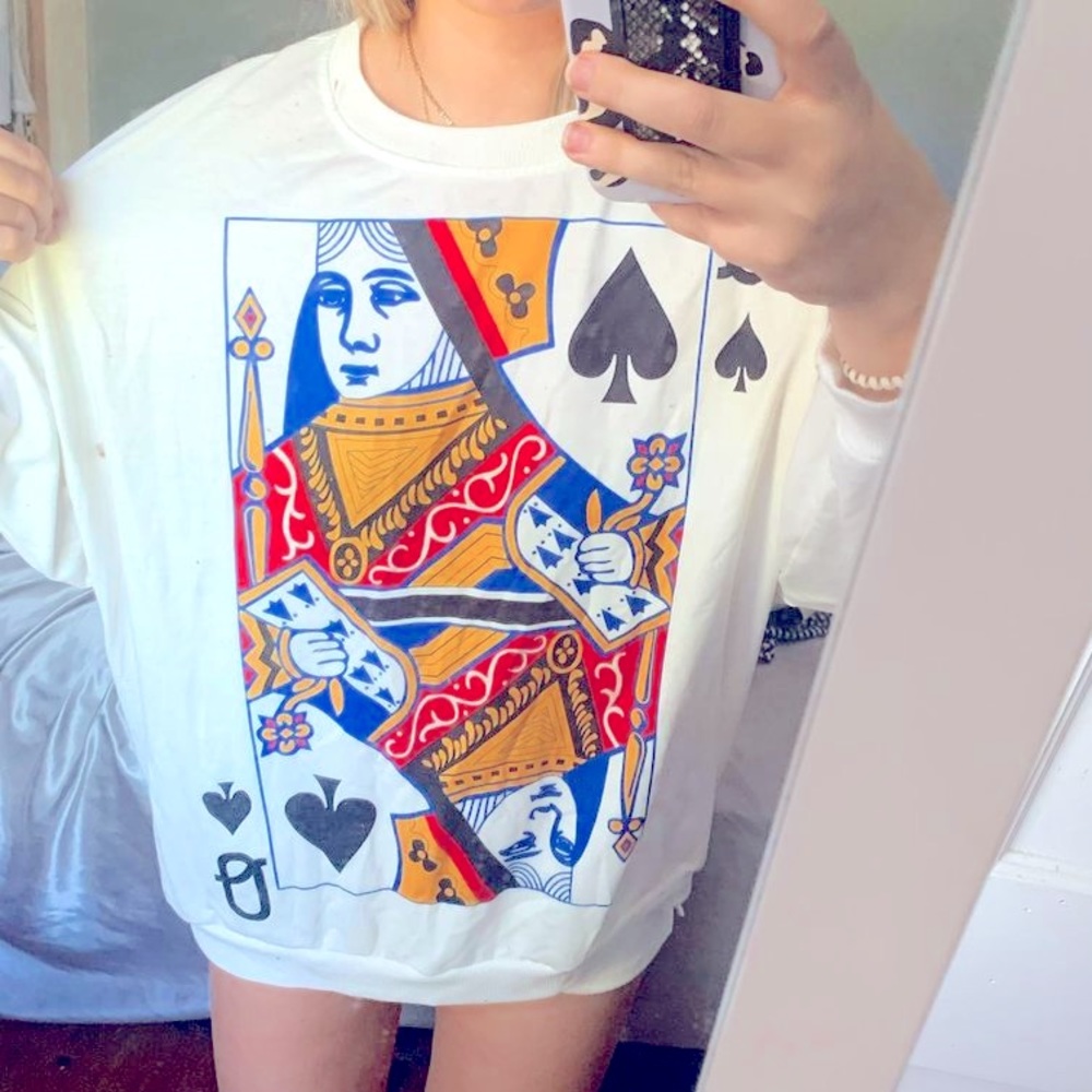 QUEEN OVERSIZED CREW
